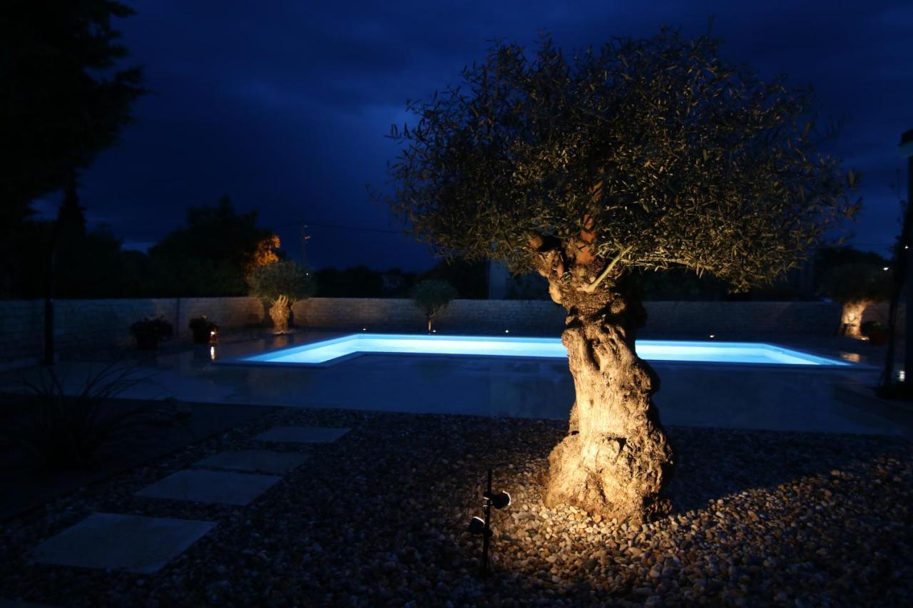 Villa Caprice - Krk Milohnici エクステリア 写真